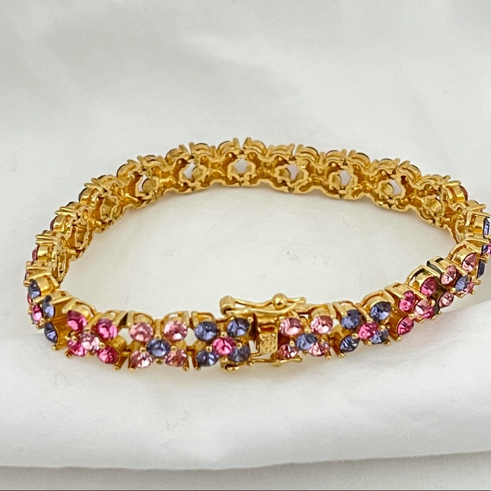 Stunning Crystal Bracelet / Pink - Purple / Petal-Flower
